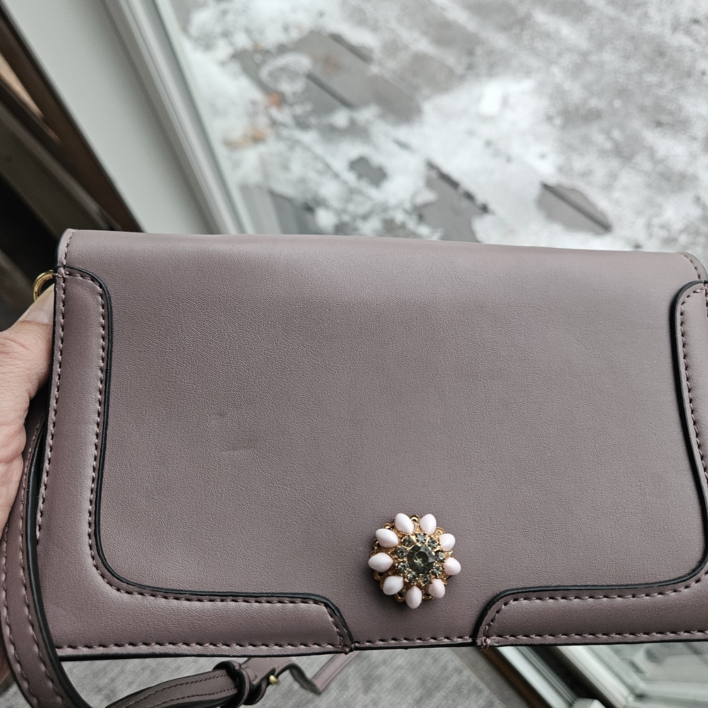London Fog Blush Pink Crossbody Clutch Bag - Picture 4 of 16
